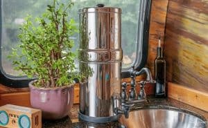 8 Best Gravity Water Filters in 2022 | Reviews & Buying Guide