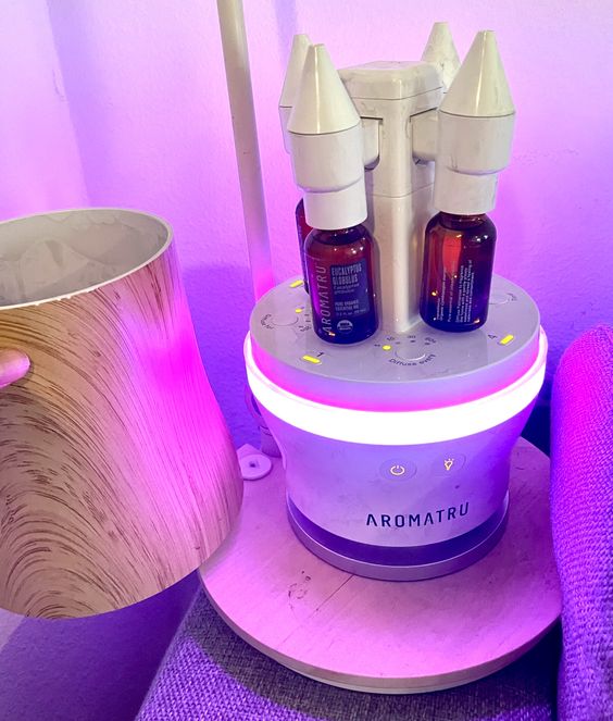 AromaTru Essential Oil Waterless Diffuser lights